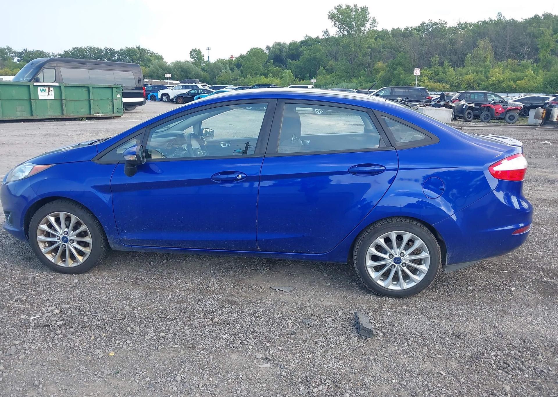2014 FORD FIESTA SE