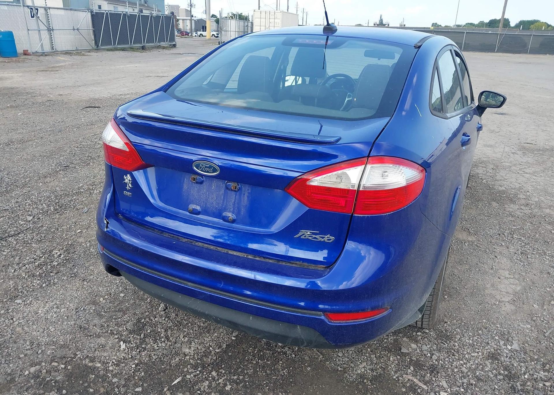 2014 FORD FIESTA SE