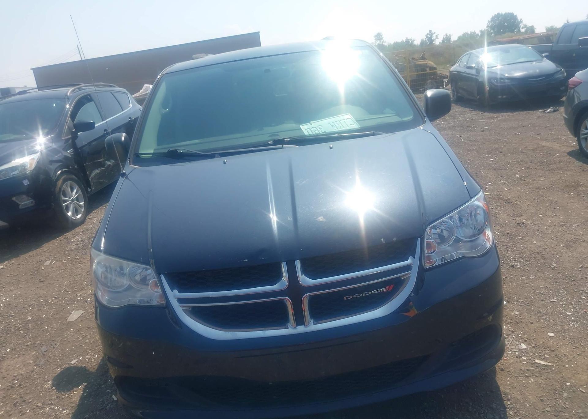 2014 DODGE GRAND CARAVAN SE