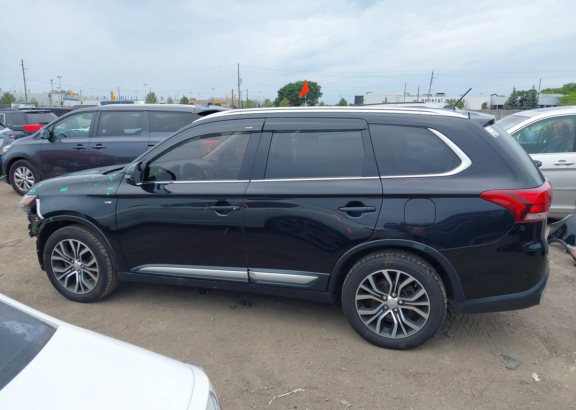 2016 MITSUBISHI OUTLANDER GT