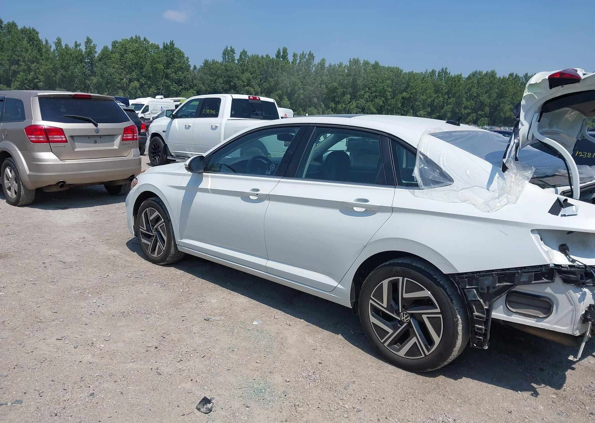 2023 VOLKSWAGEN Jetta Highline