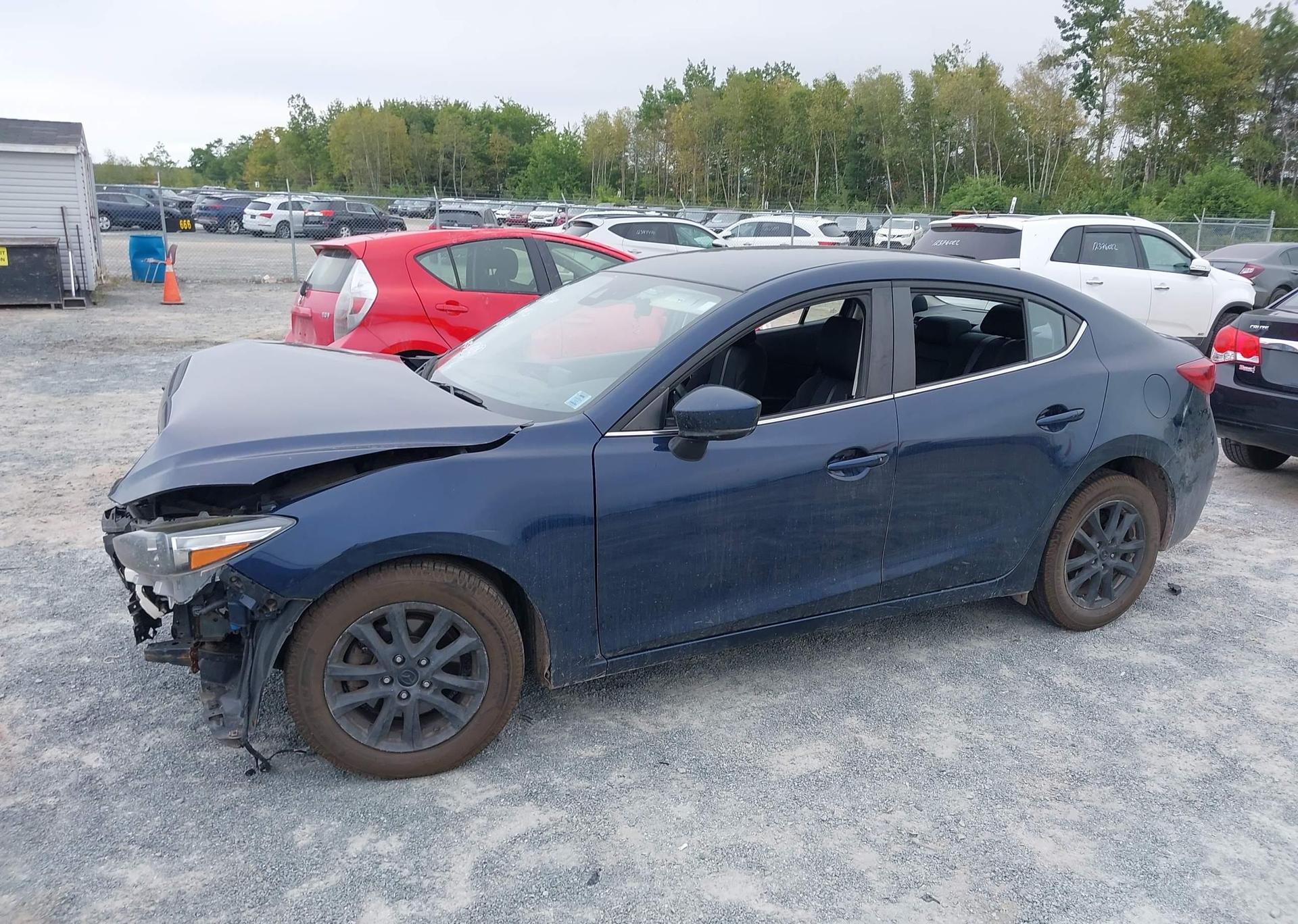 2018 MAZDA 3 GS