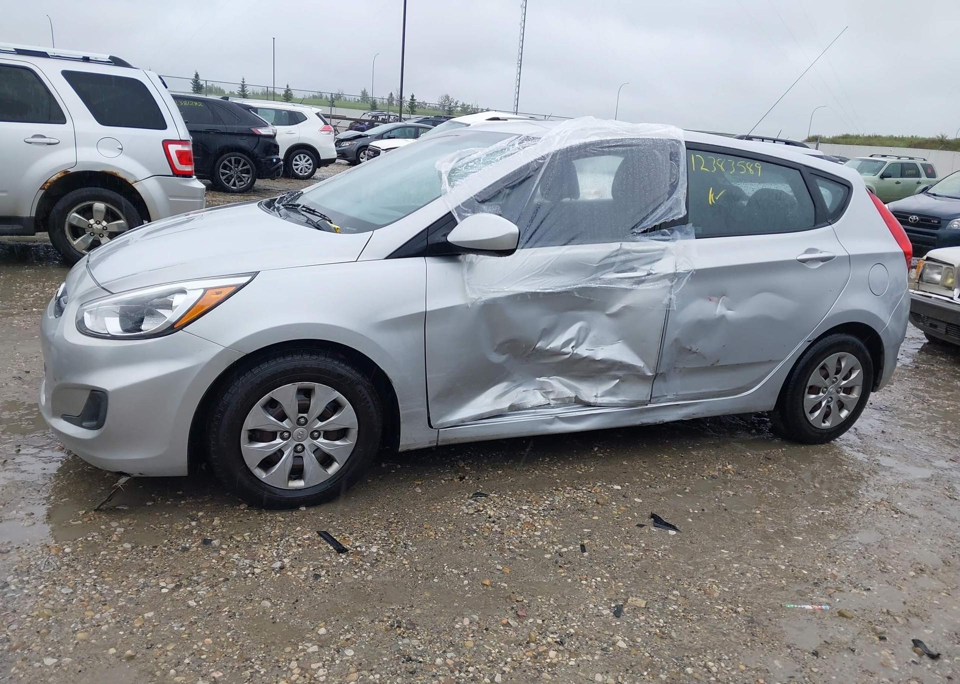 2016 HYUNDAI ACCENT SE