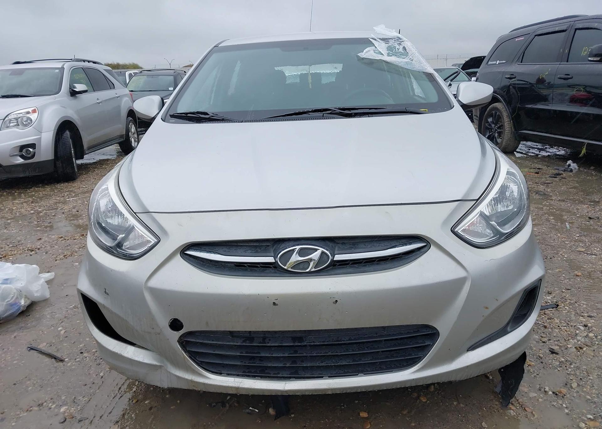 2016 HYUNDAI ACCENT SE
