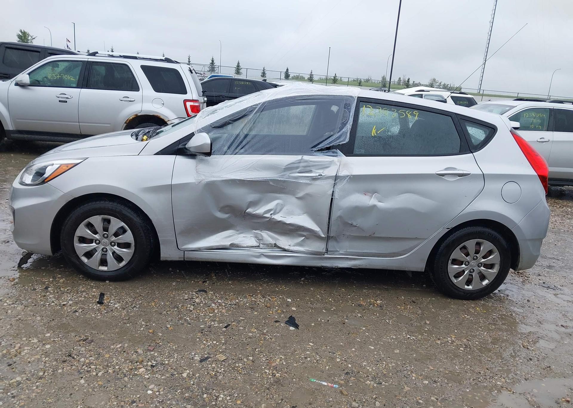 2016 HYUNDAI ACCENT SE