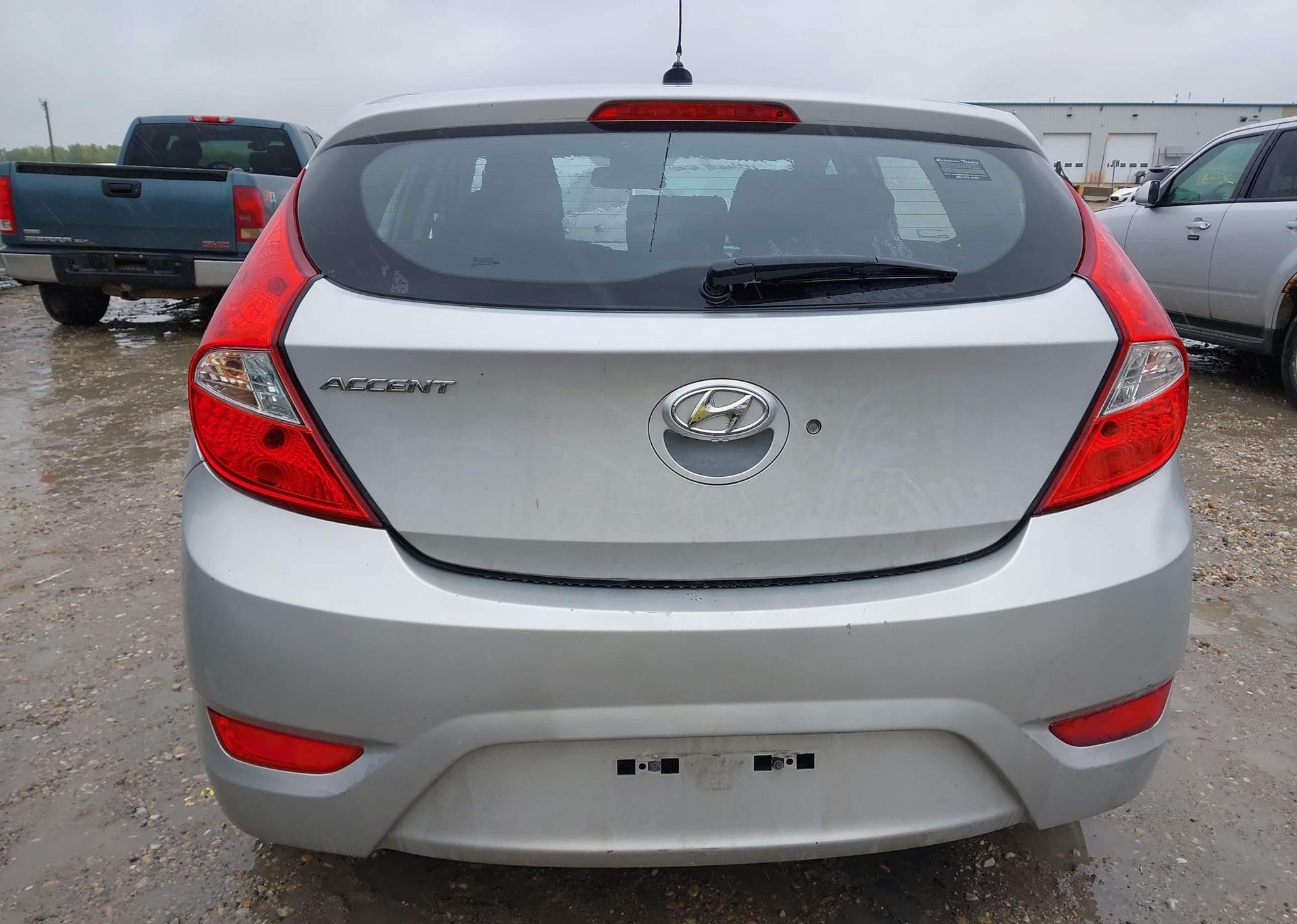 2016 HYUNDAI ACCENT SE