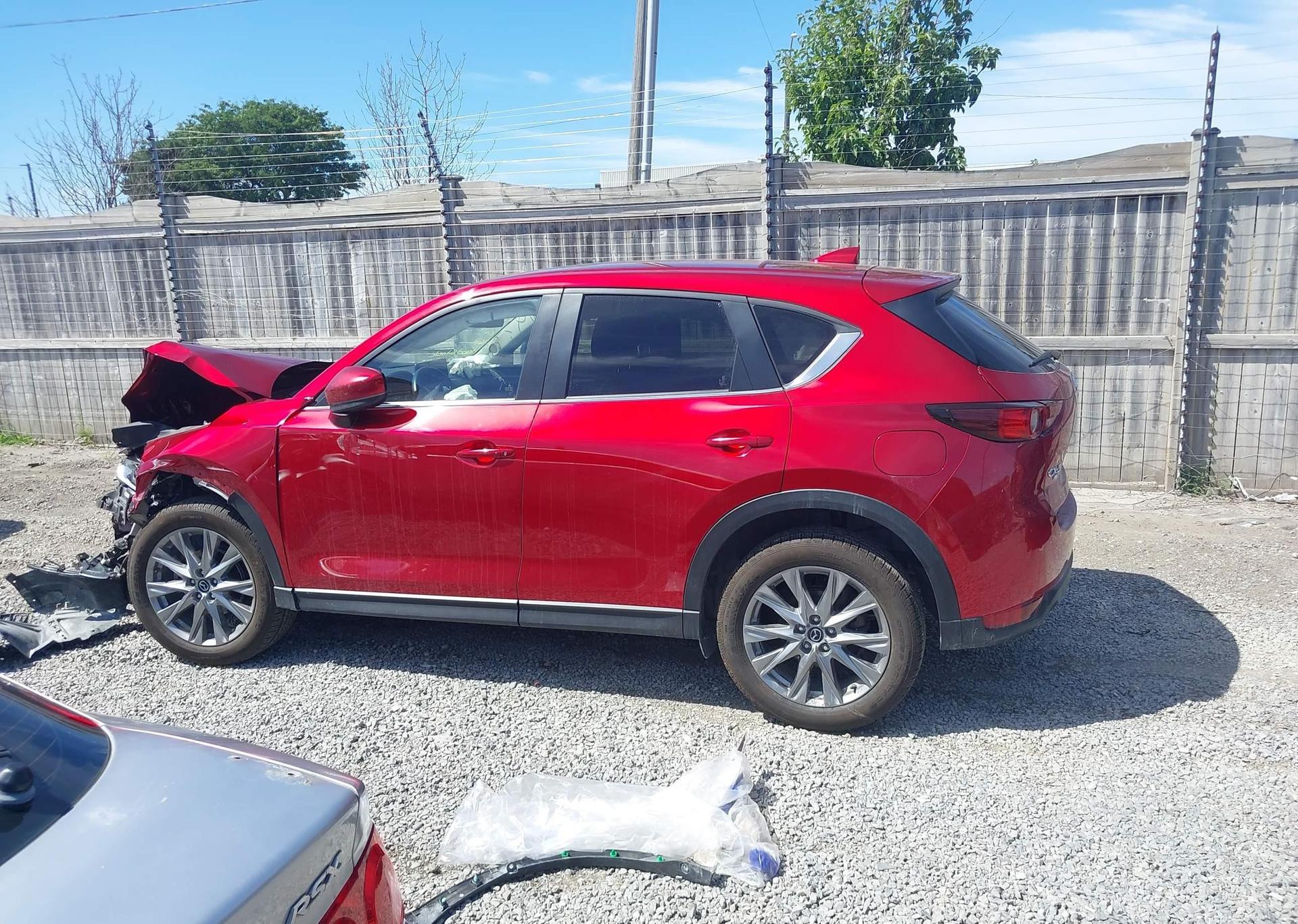 2021 MAZDA CX-5 GS