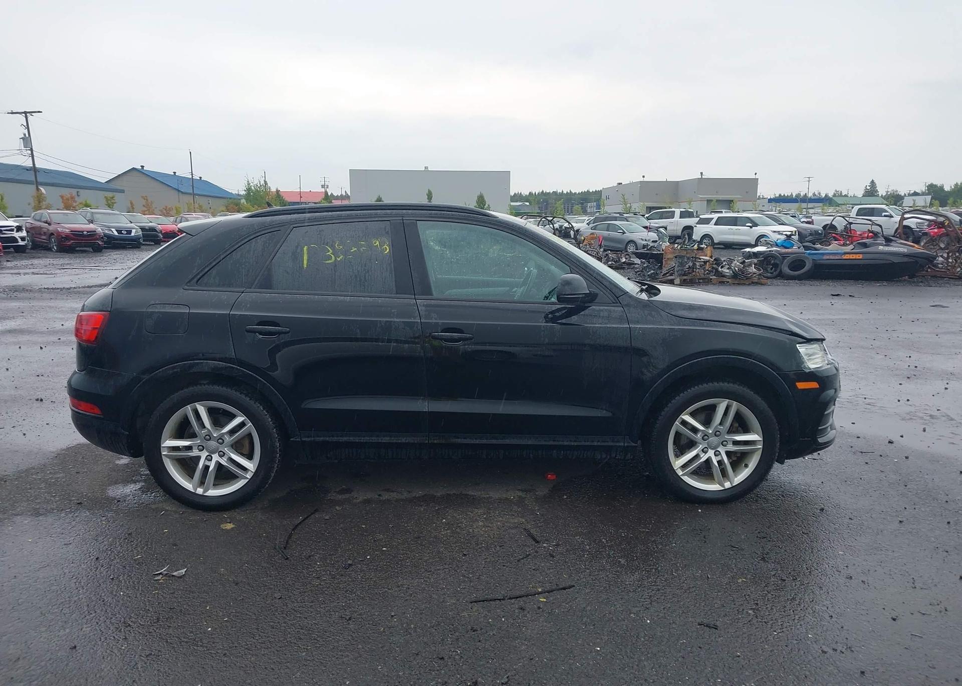 2016 AUDI Q3 4P TI