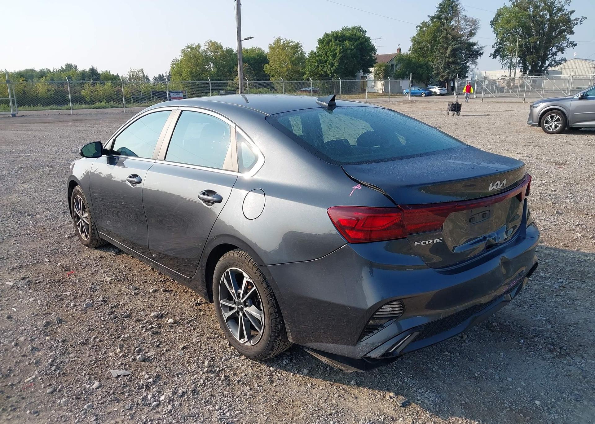 2022 KIA FORTE GT LINE