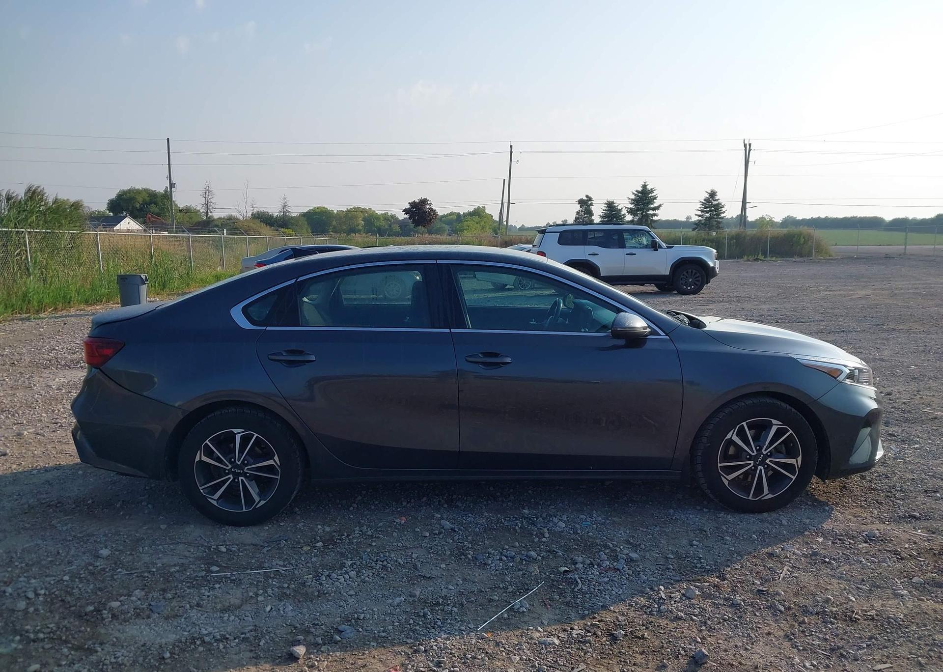 2022 KIA FORTE GT LINE