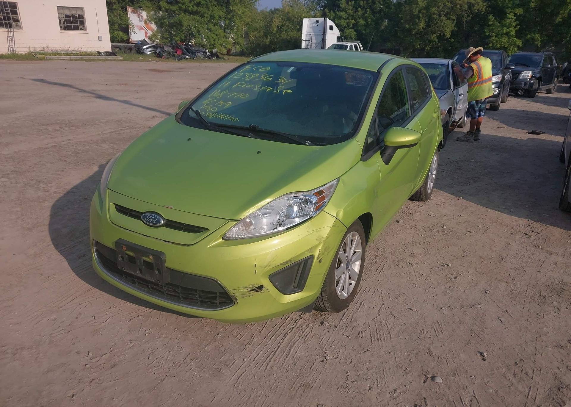 2011 FORD FIESTA SE