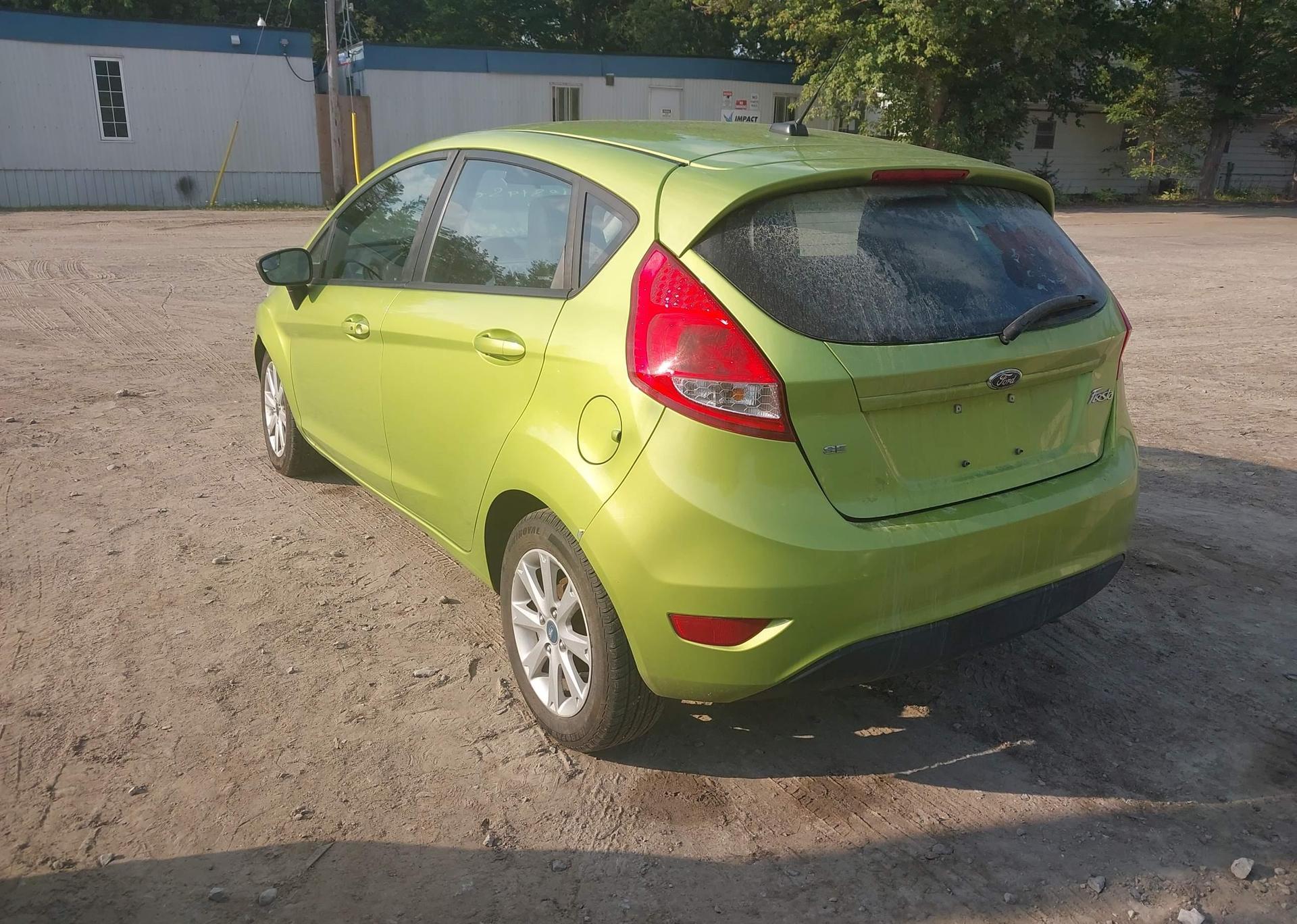 2011 FORD FIESTA SE