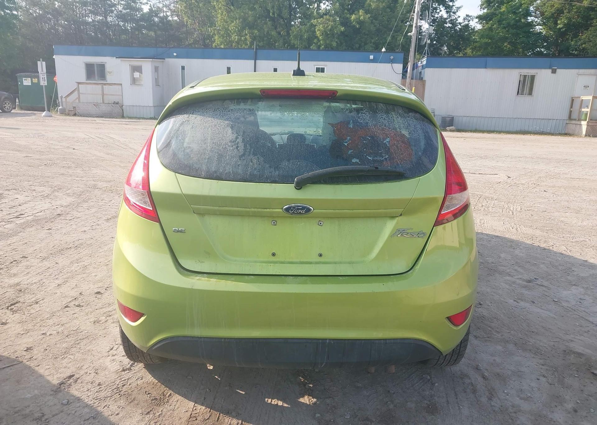 2011 FORD FIESTA SE