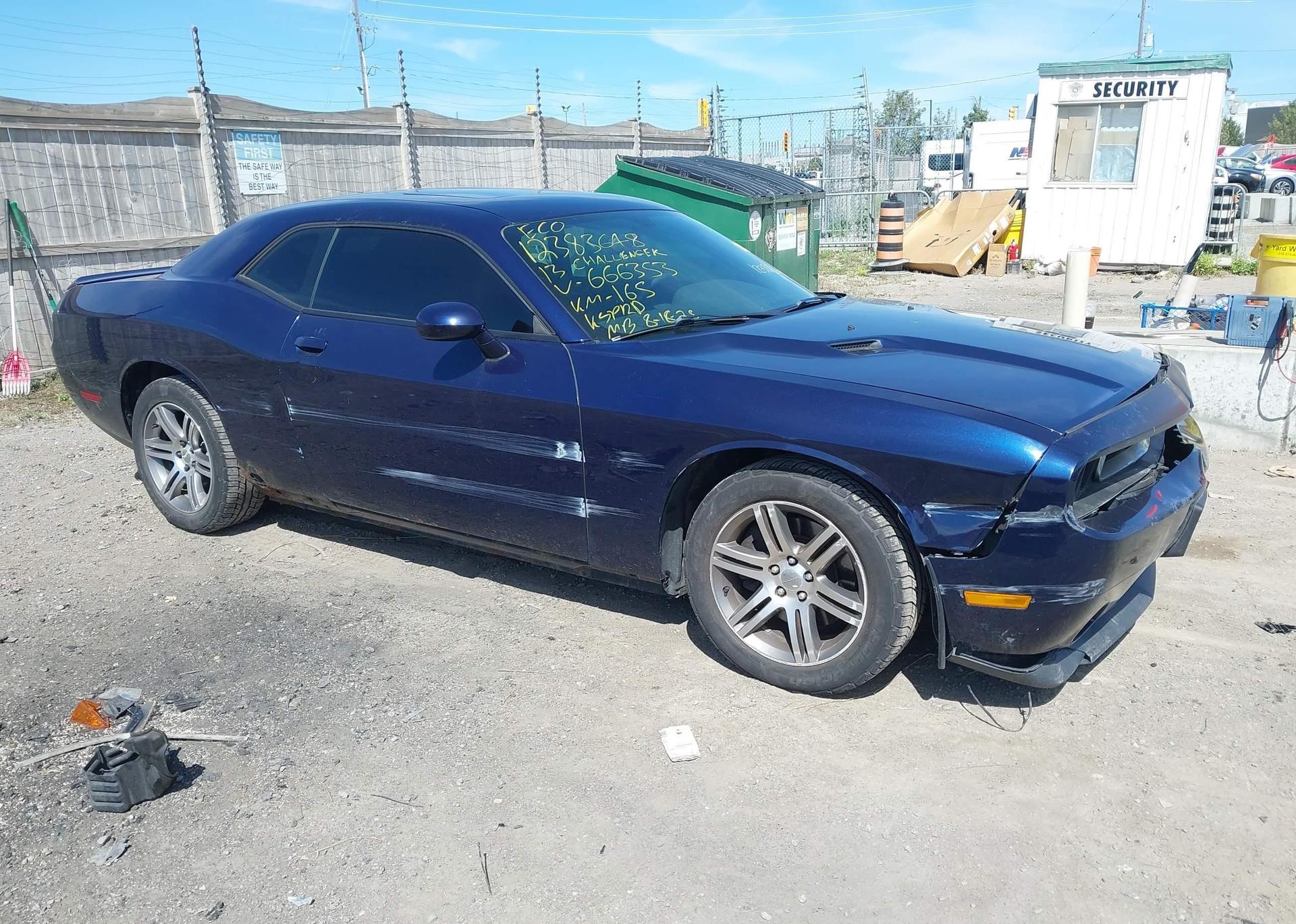 2013 DODGE CHALLENGER SXT