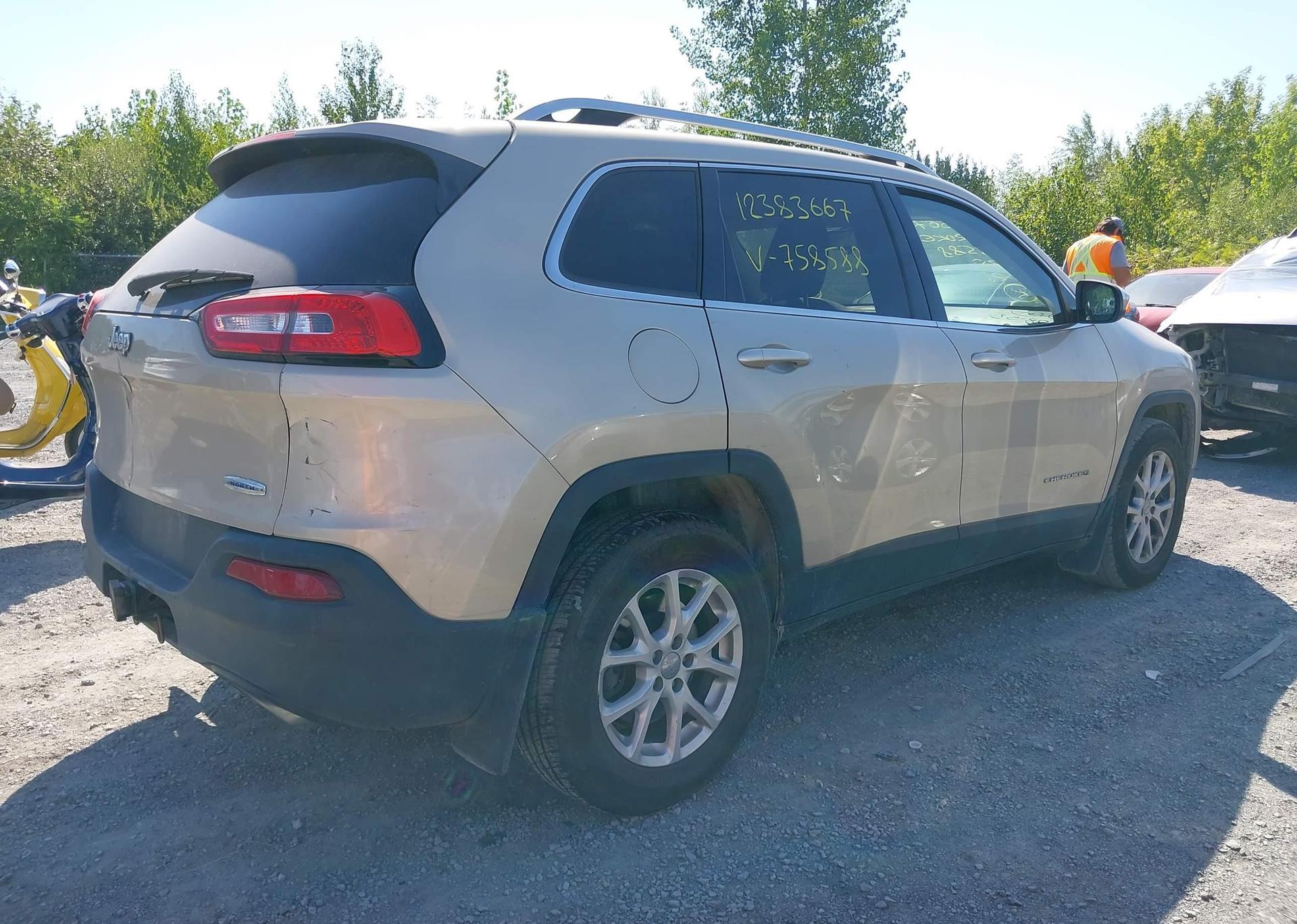 2015 JEEP CHEROKEE LATITUDE