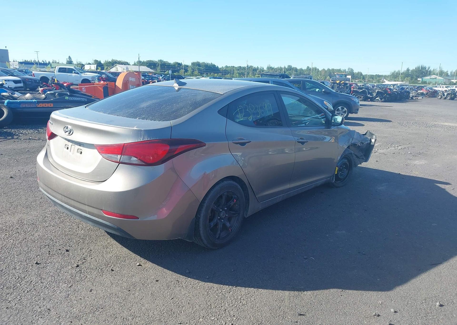 2014 HYUNDAI ELANTRA GL