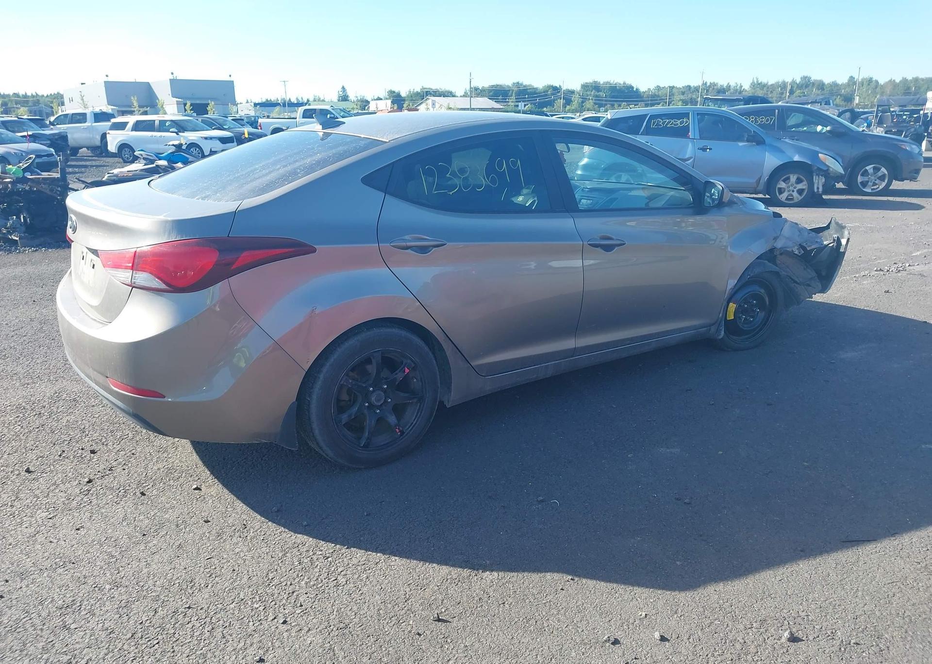 2014 HYUNDAI ELANTRA GL