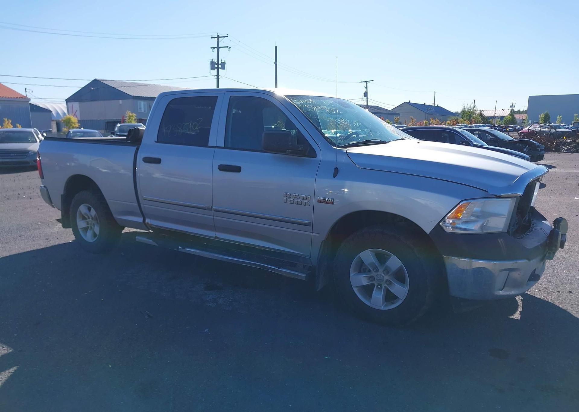 2014 RAM 1500 ST