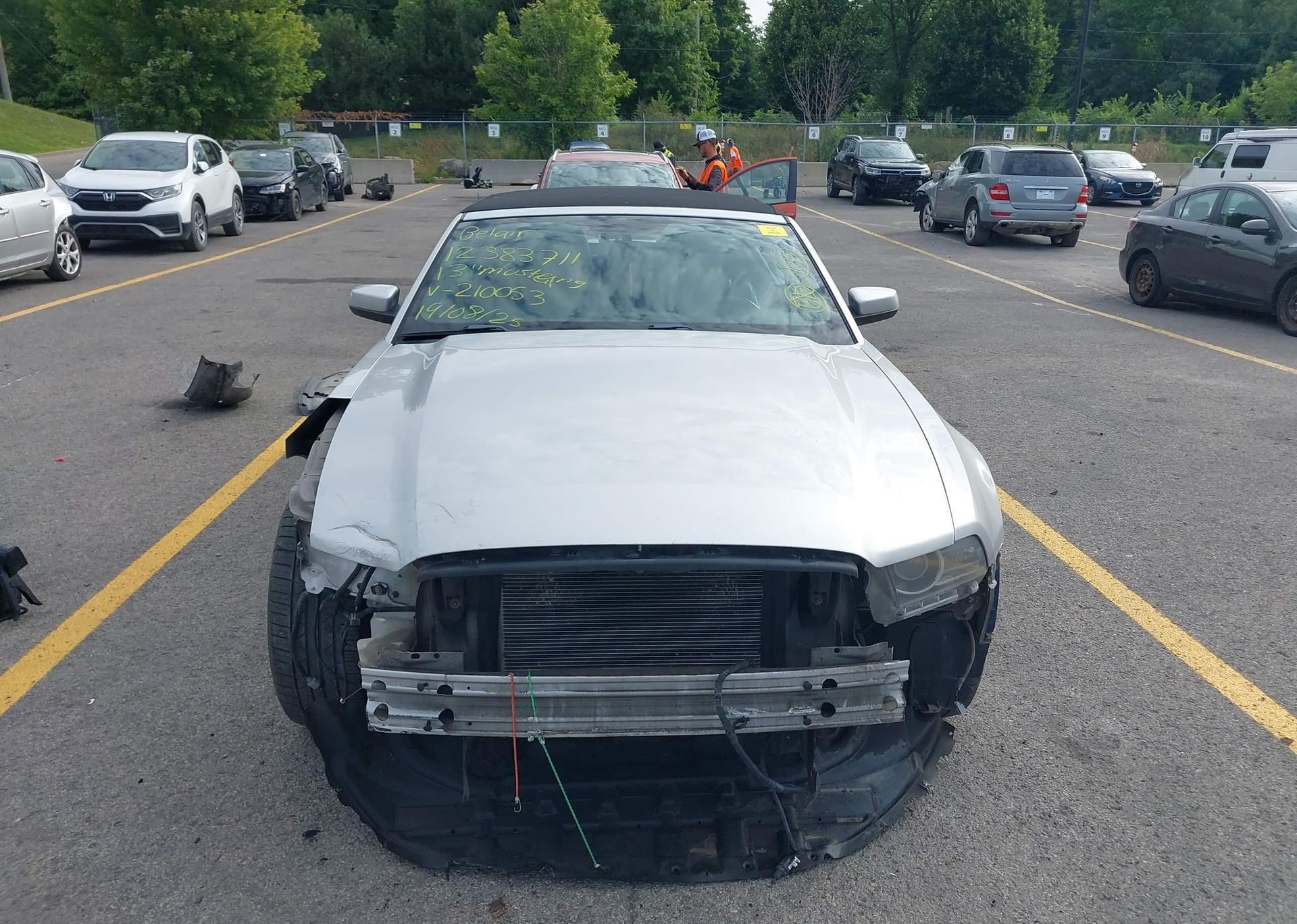 2013 FORD MUSTANG