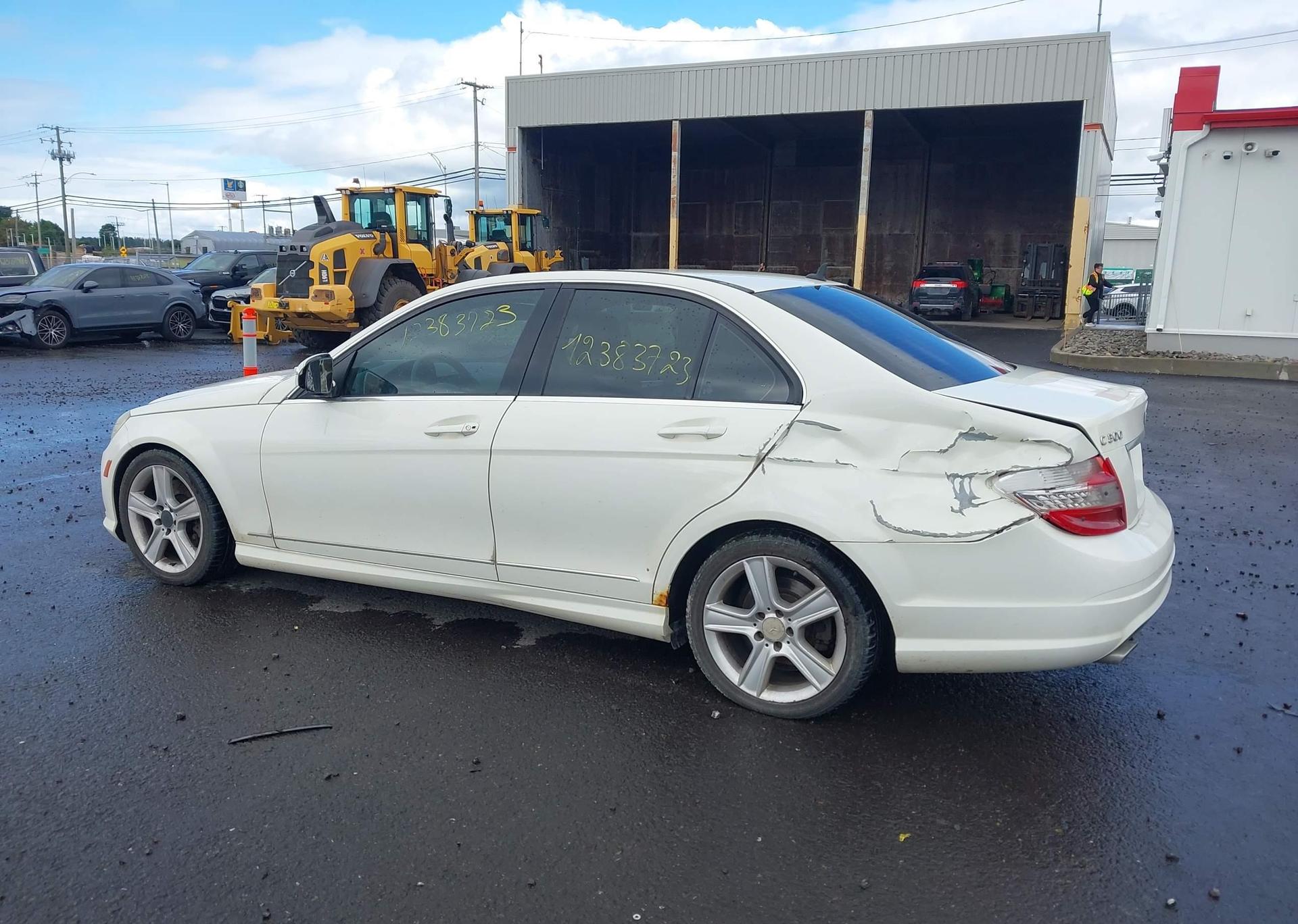 2009 MERCEDES-BENZ C 300