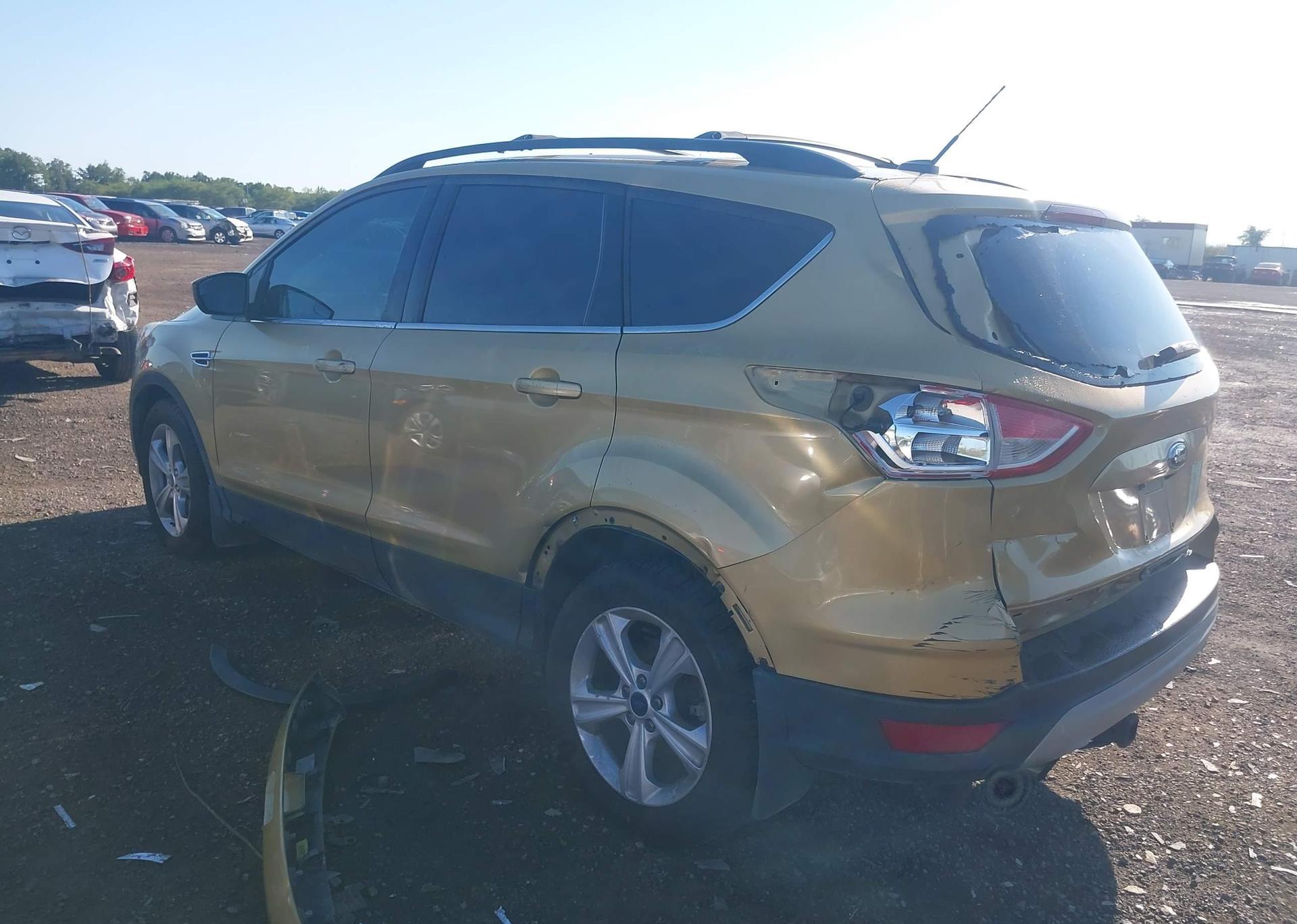 2014 FORD ESCAPE SE