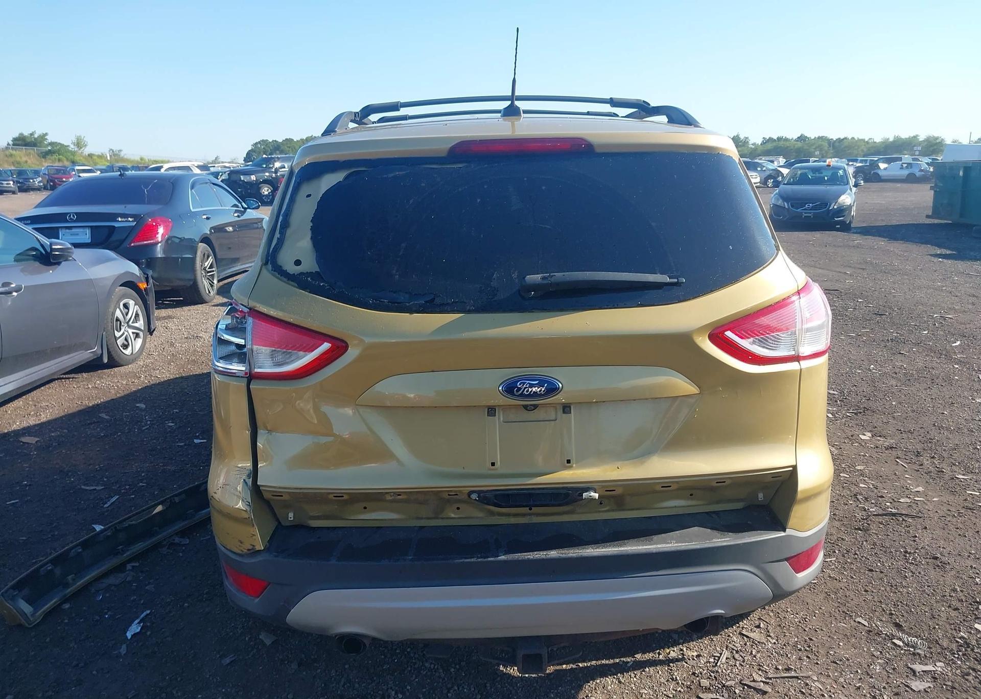 2014 FORD ESCAPE SE