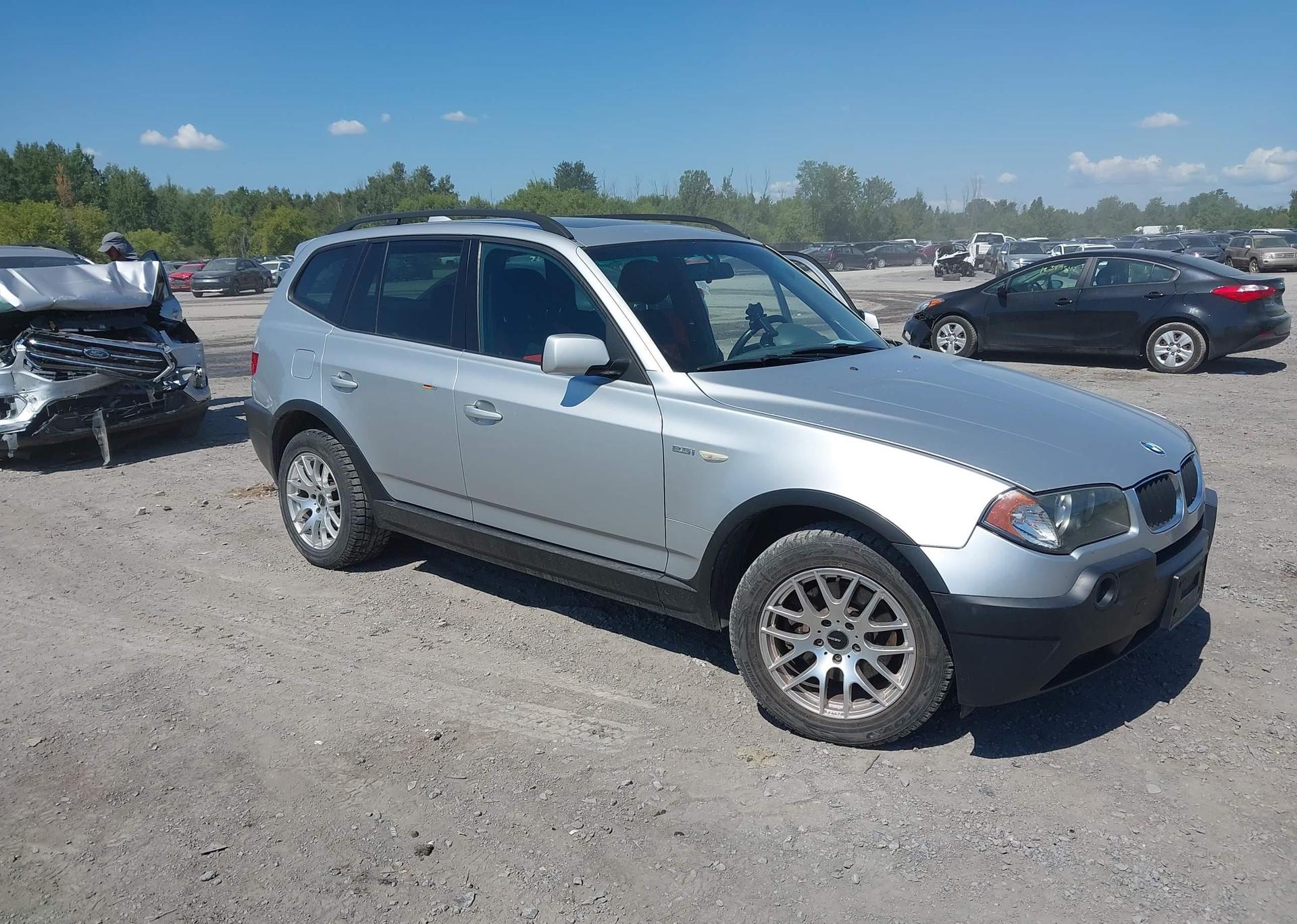 2004 BMW X3 2.5I