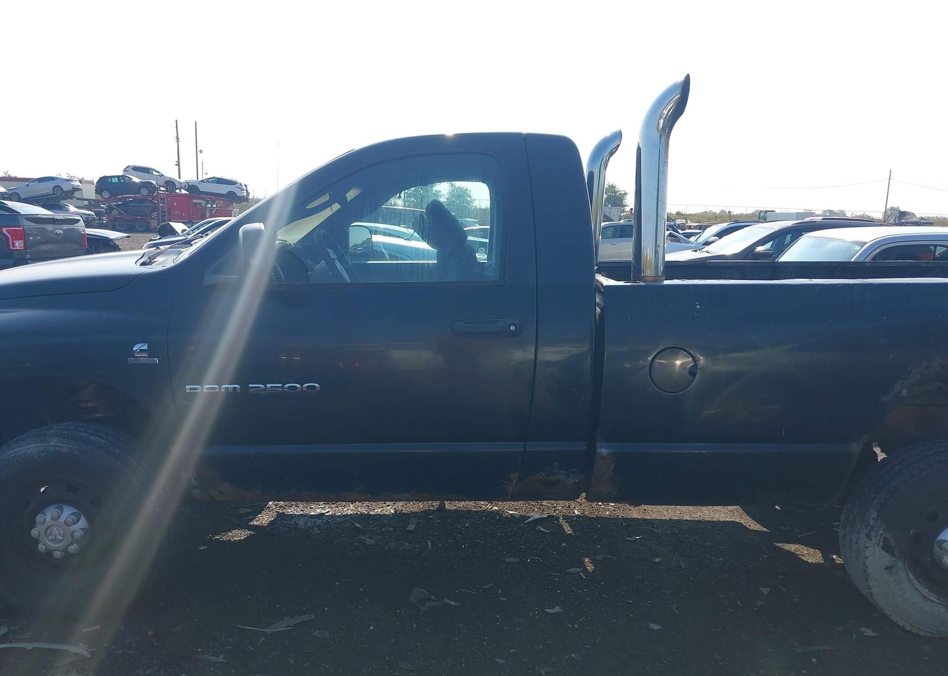 2006 DODGE RAM 2500 ST