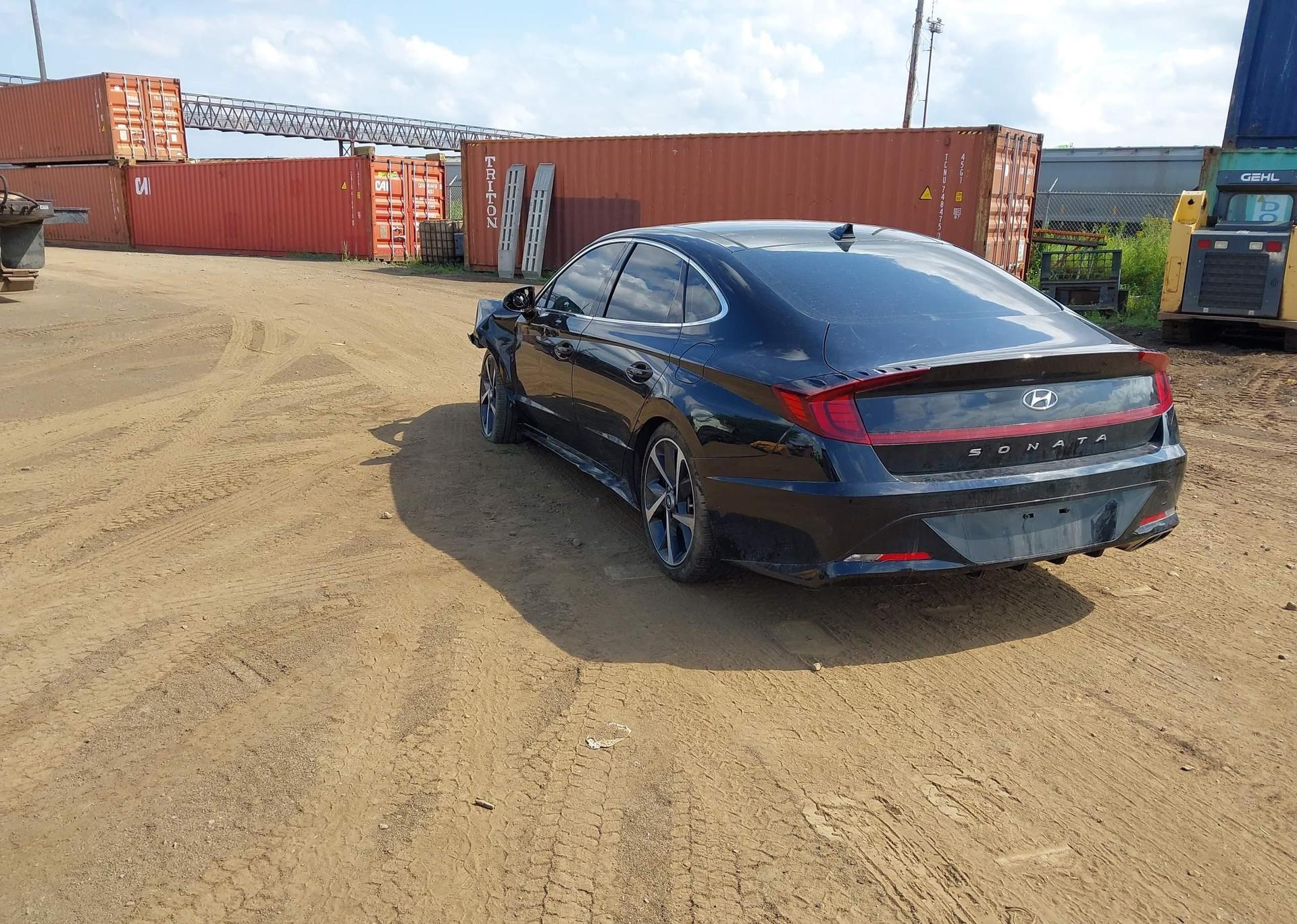 2023 HYUNDAI SONATA SPORT 1.6T 4DR