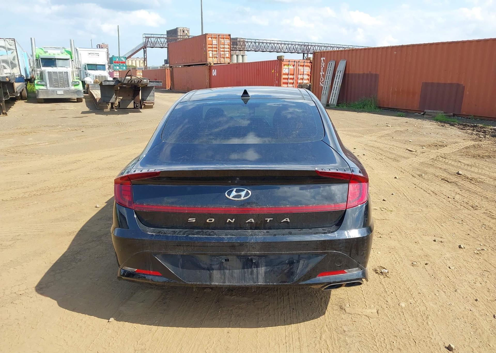 2023 HYUNDAI SONATA SPORT 1.6T 4DR