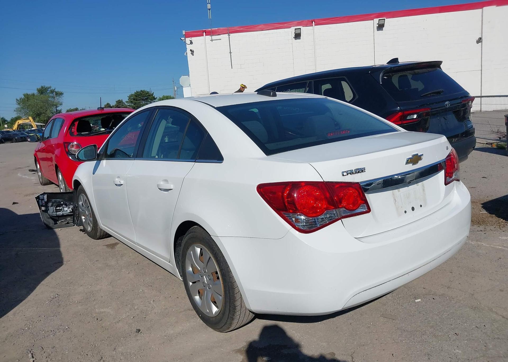 2015 CHEVROLET CRUZE LT