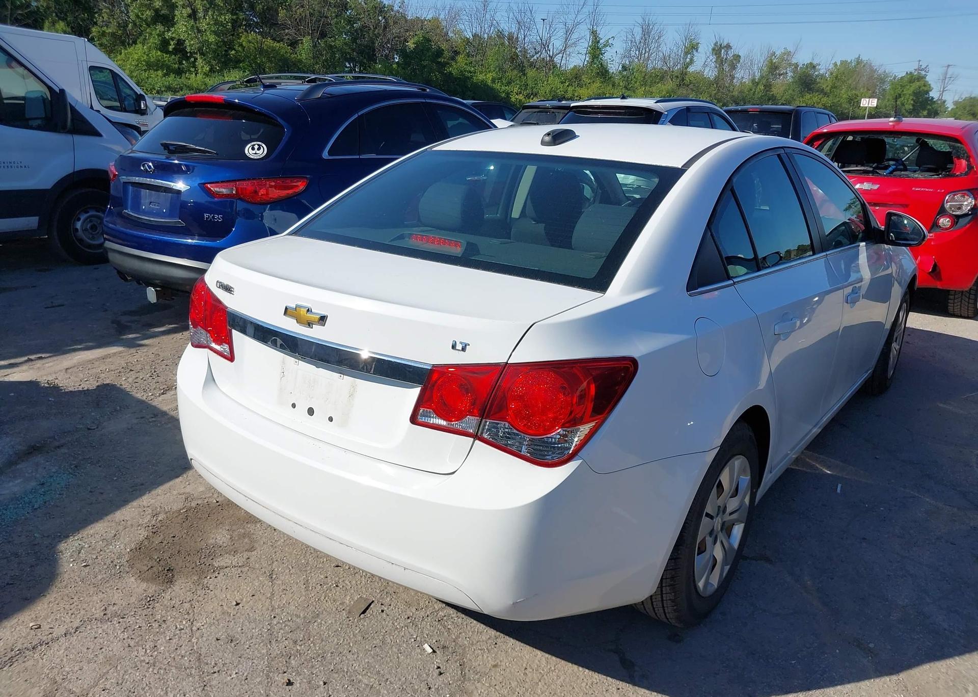 2015 CHEVROLET CRUZE LT
