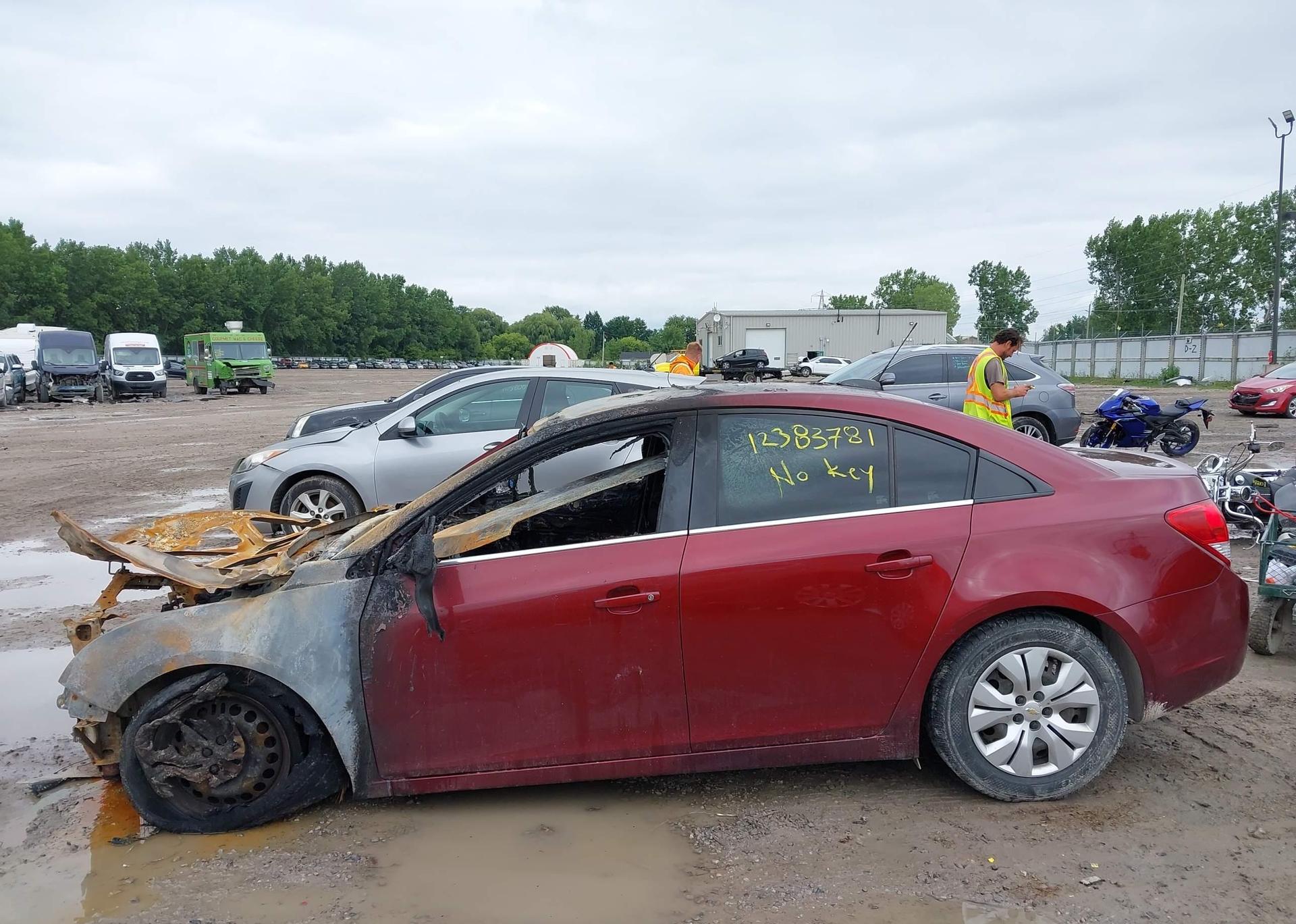 2016 CHEVROLET CRUZE LIMITED 1LT AUTO