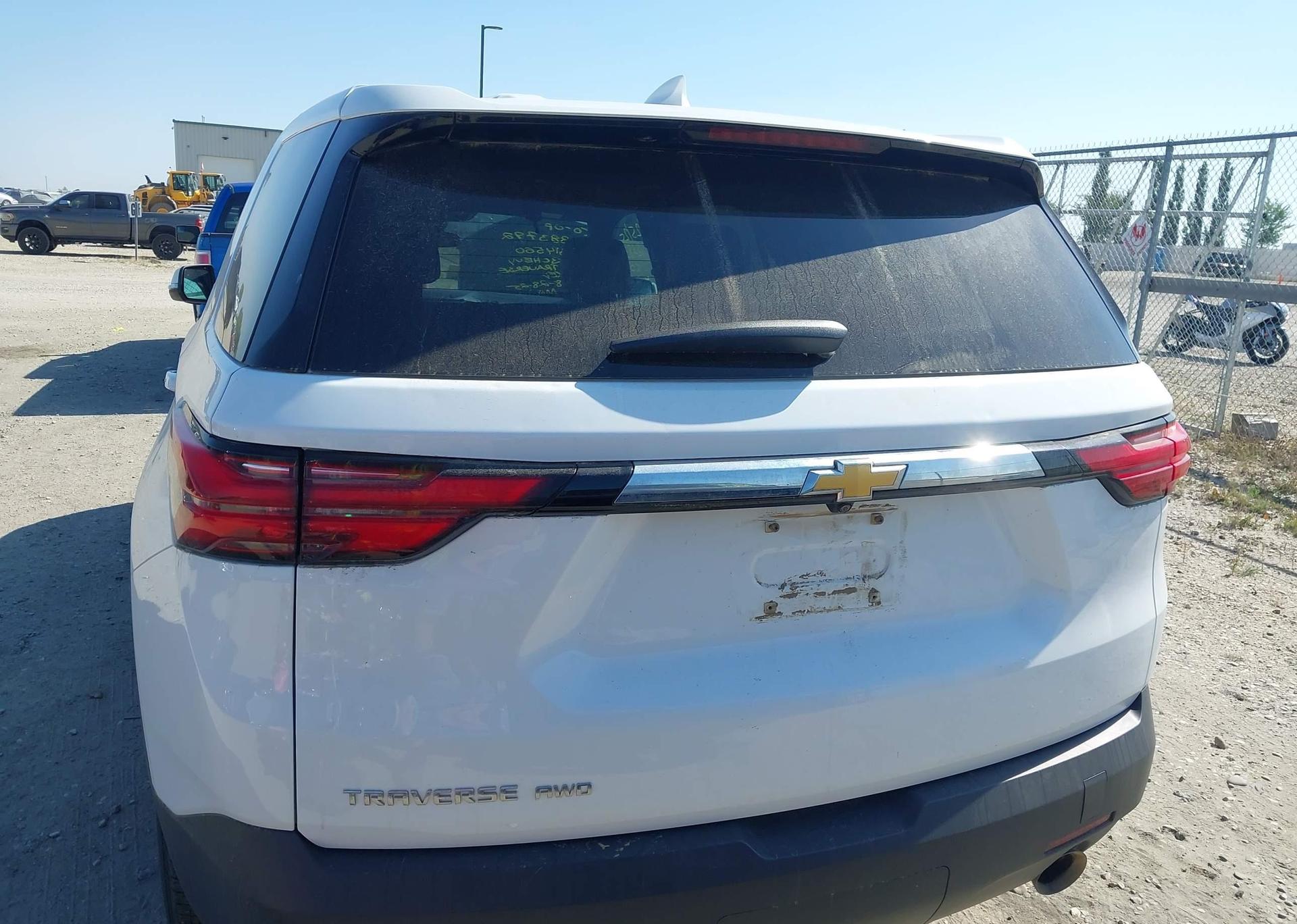 2023 CHEVROLET TRAVERSE LS