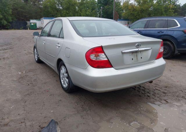 2003 TOYOTA CAMRY LE