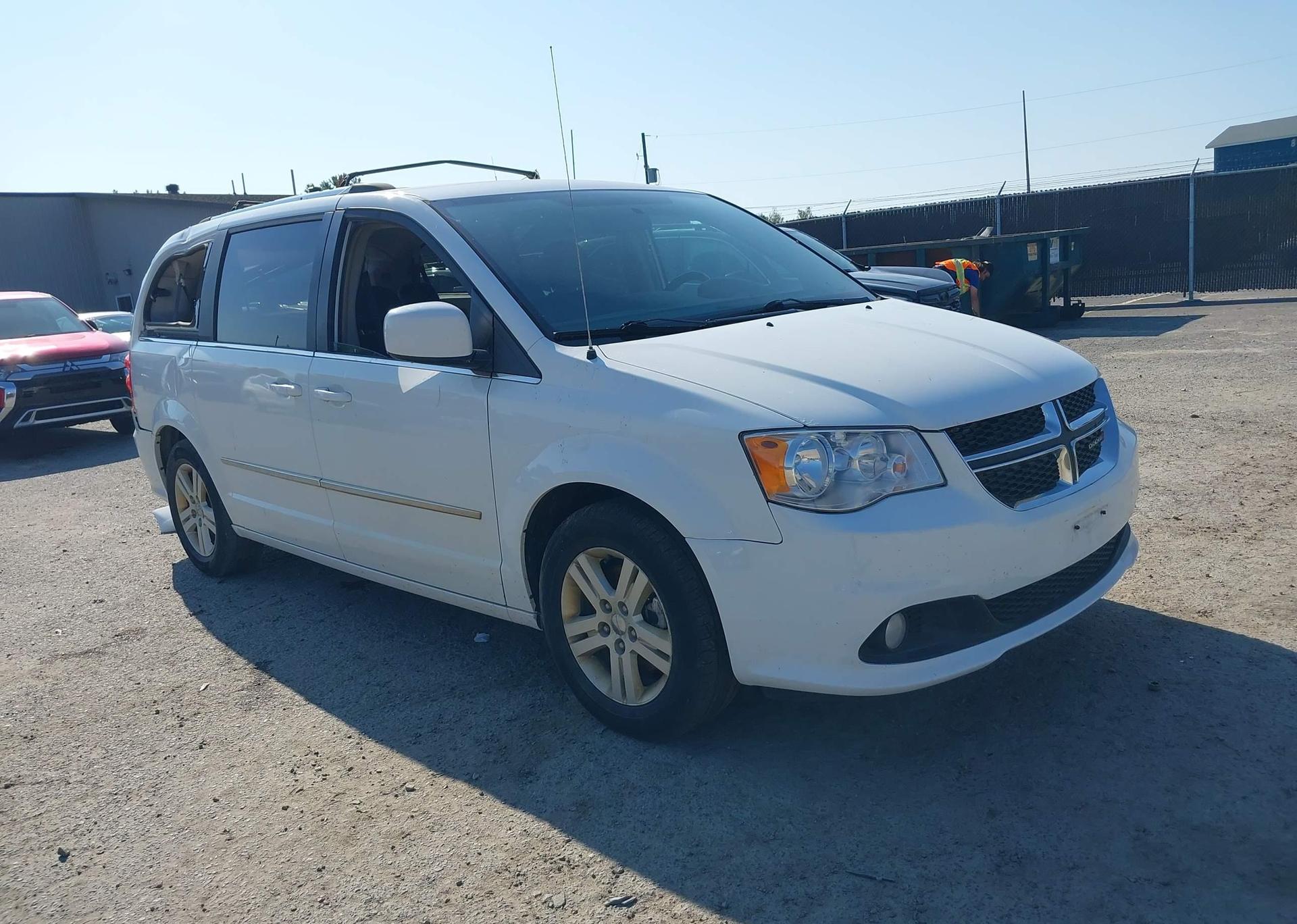 2017 DODGE GRAND CARAVAN CREW