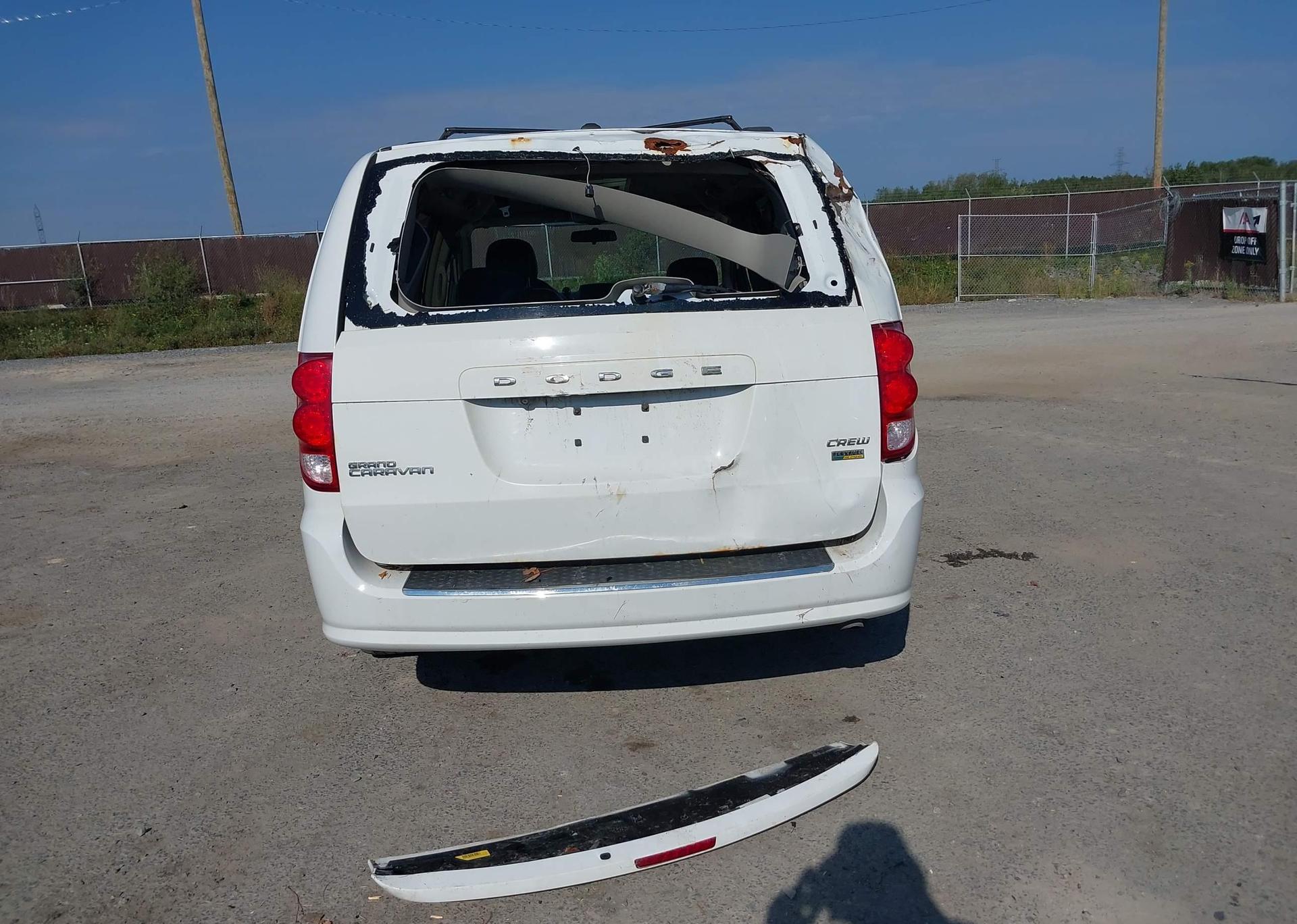 2017 DODGE GRAND CARAVAN CREW
