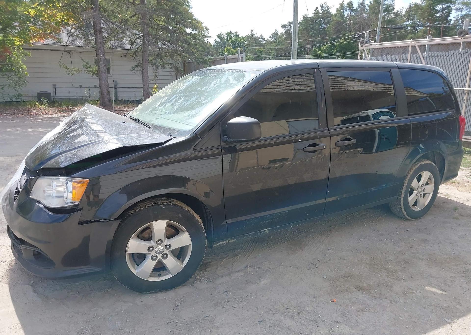 2017 DODGE GRAND CARAVAN SE