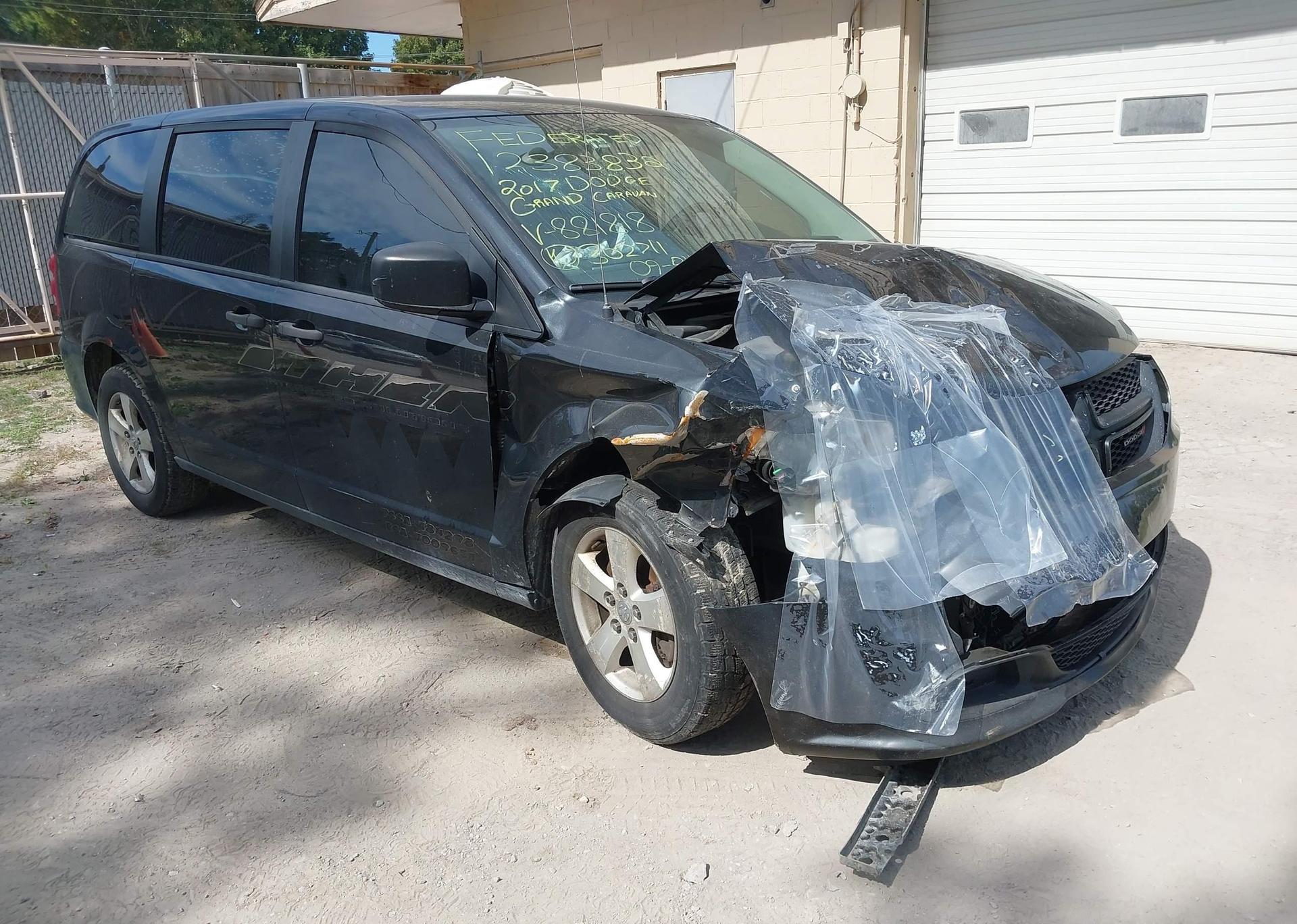 2017 DODGE GRAND CARAVAN SE