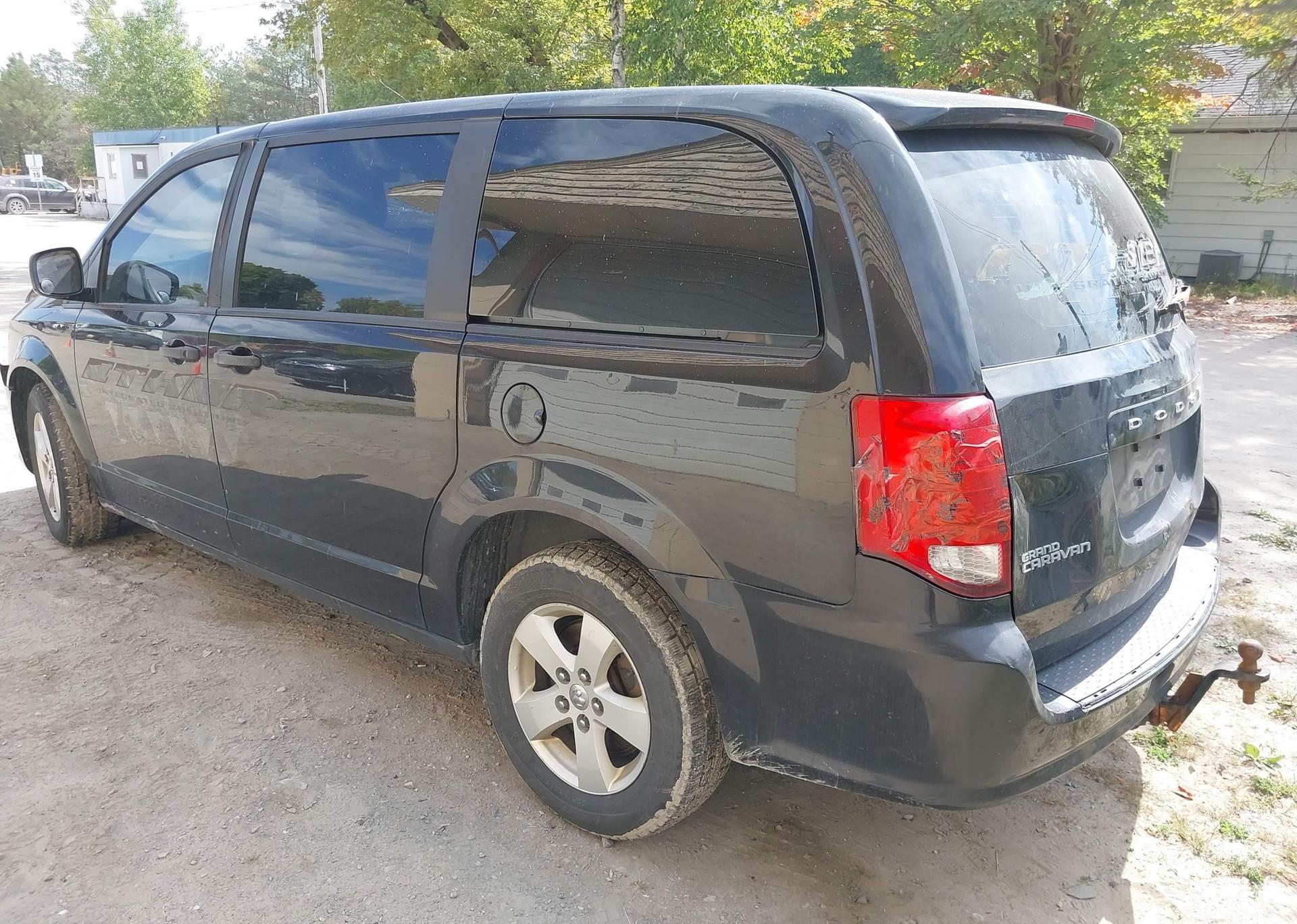 2017 DODGE GRAND CARAVAN SE