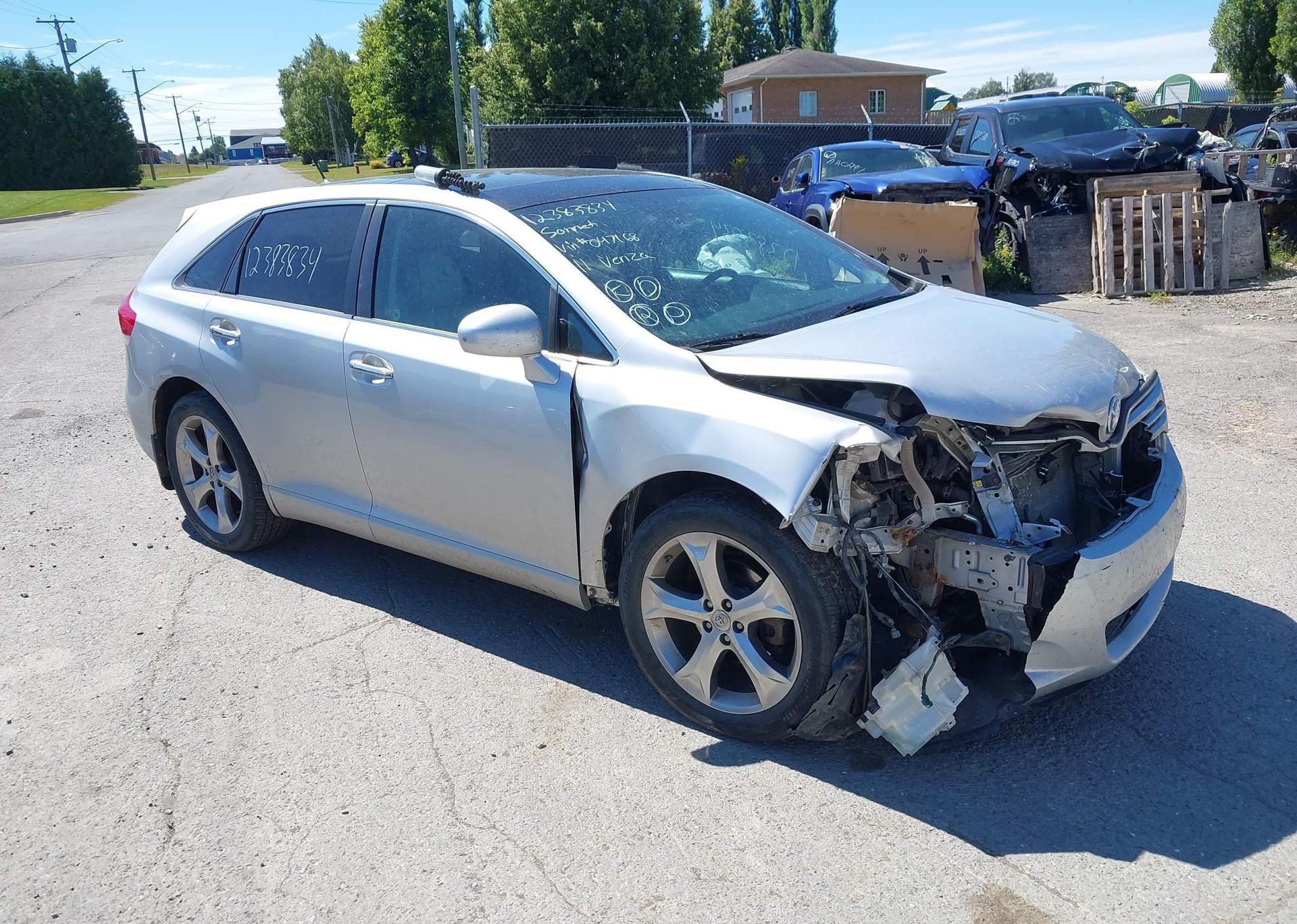 2011 TOYOTA VENZA BASE V6