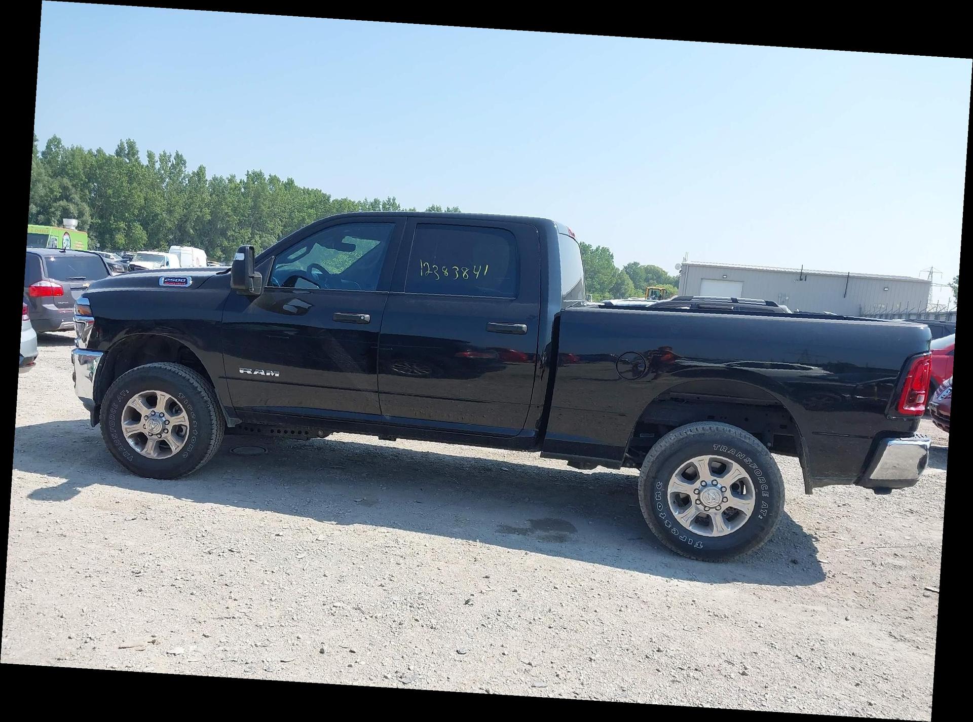 2025 RAM 2500 BIG HORN