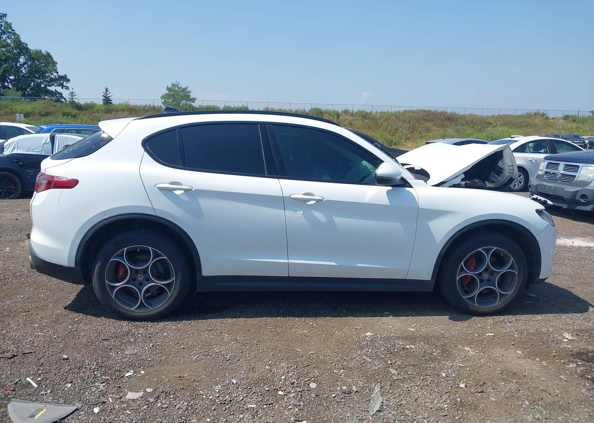 2018 ALFA ROMEO STELVIO SPORT