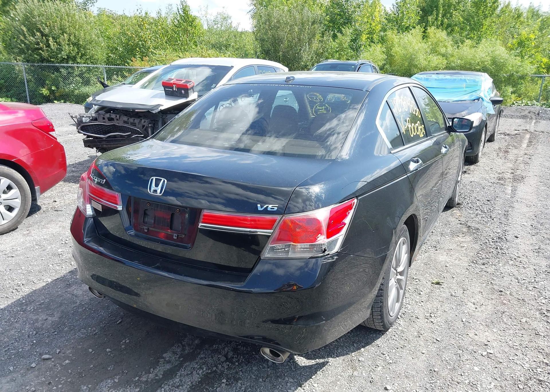 2011 HONDA ACCORD EXL