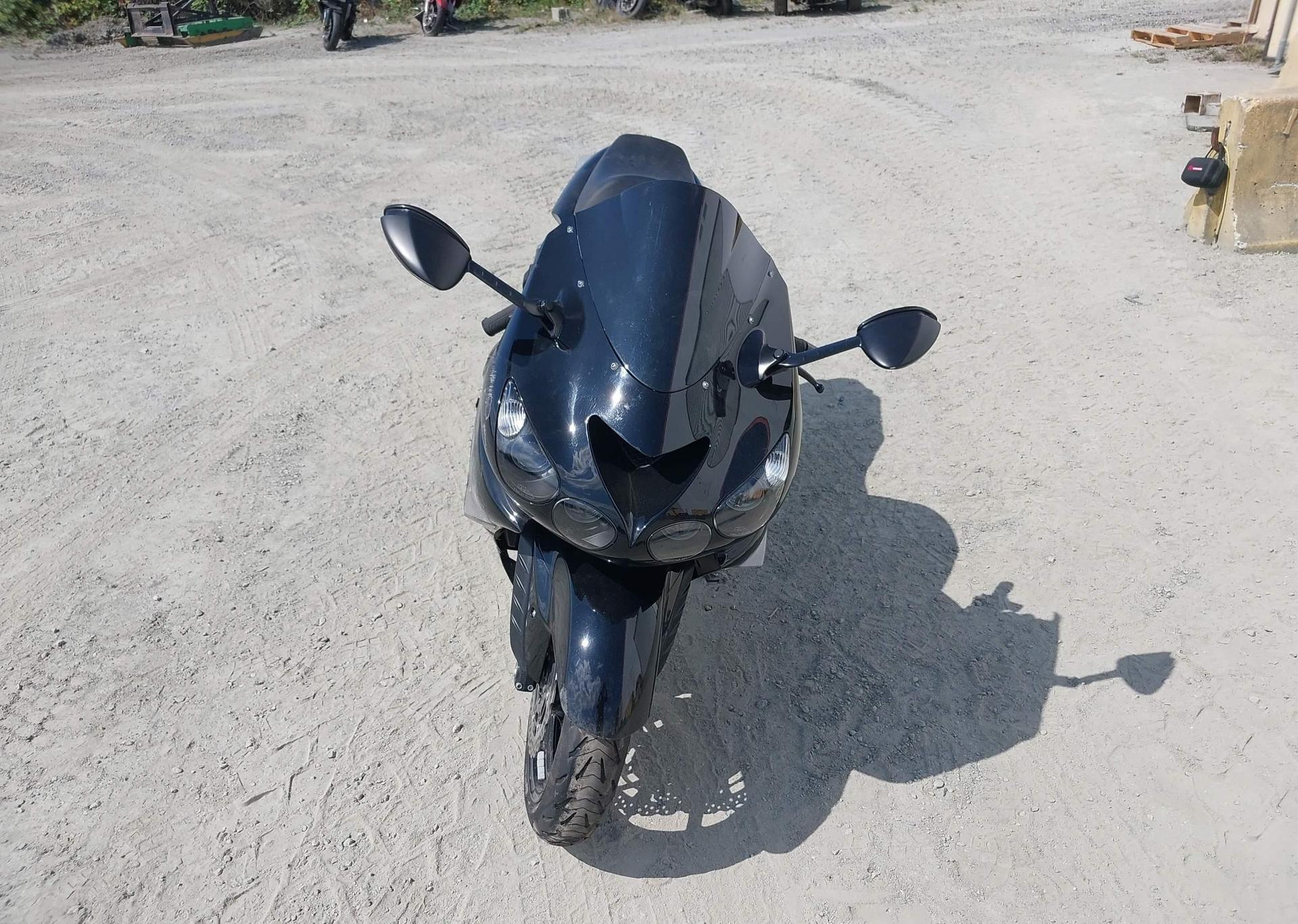 2011 KAWASAKI ZX1400 C