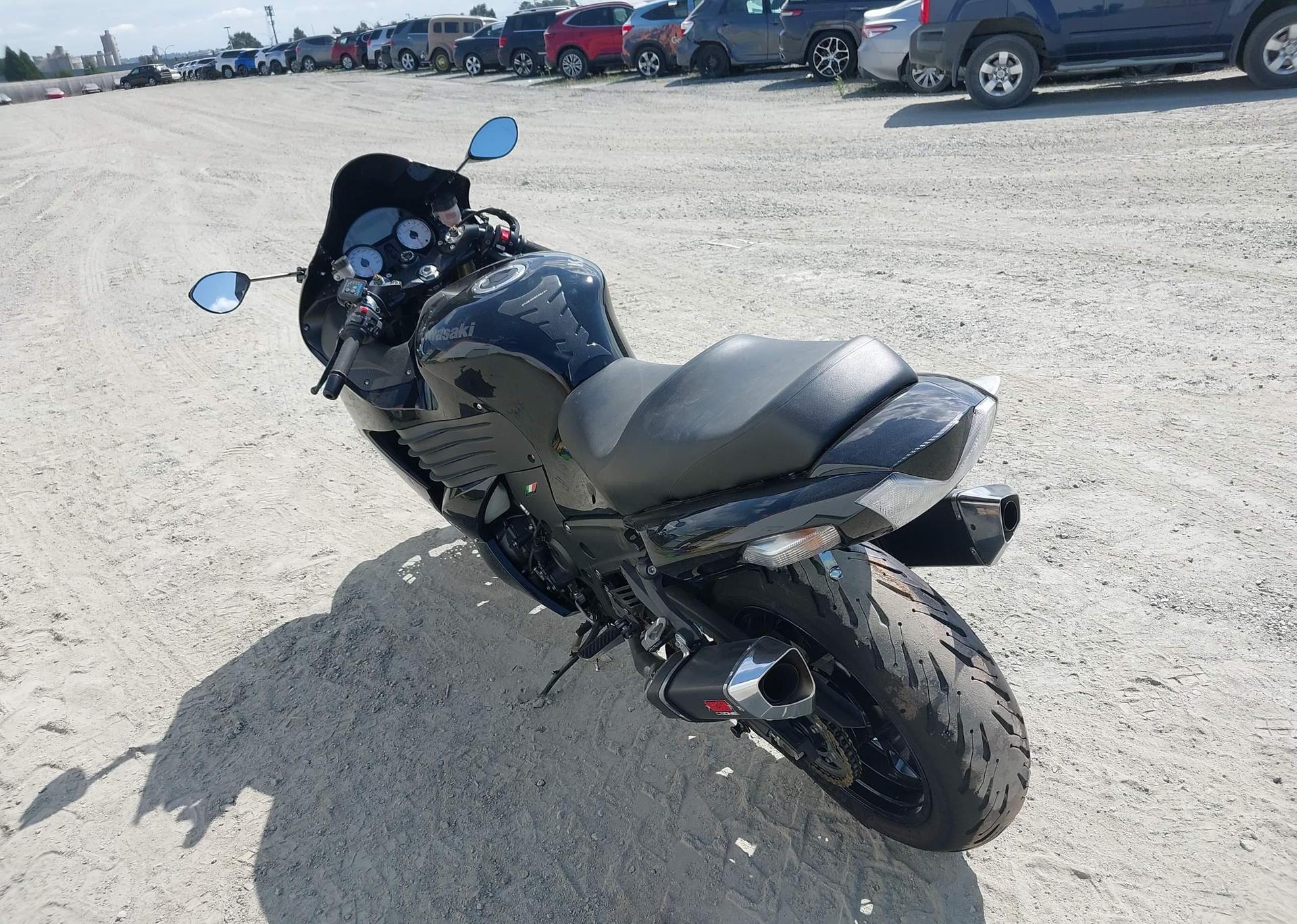 2011 KAWASAKI ZX1400 C