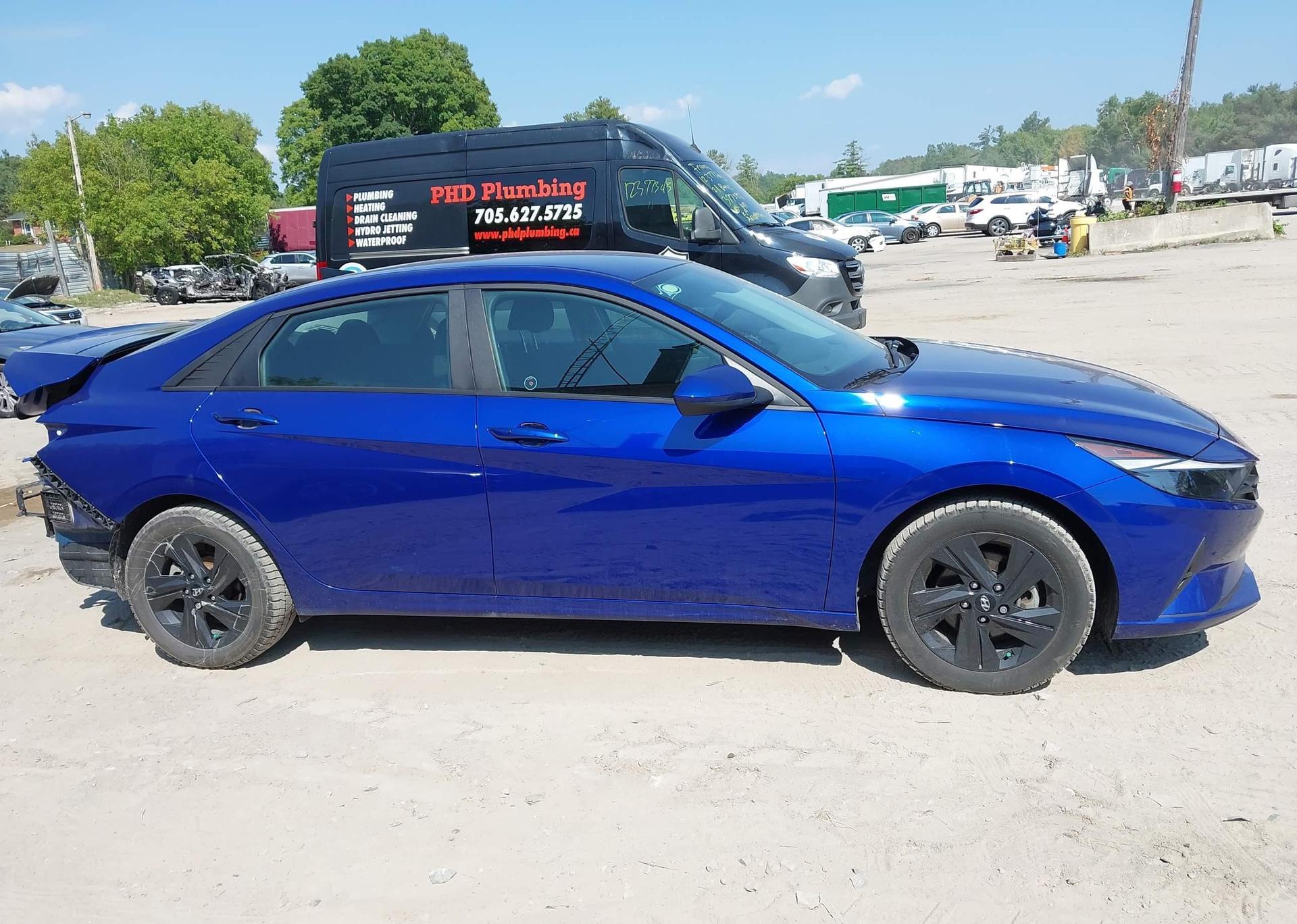 2023 HYUNDAI ELANTRA PREFERRED IVT