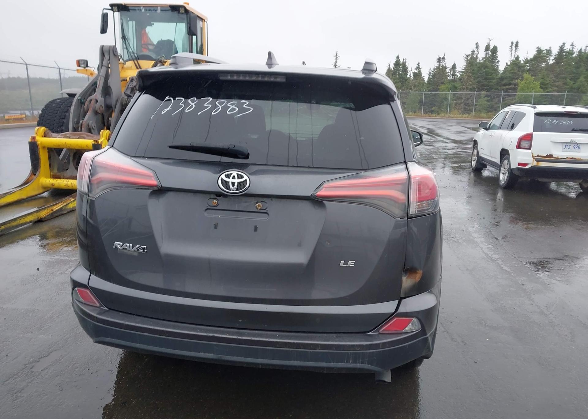 2017 TOYOTA RAV4 LE