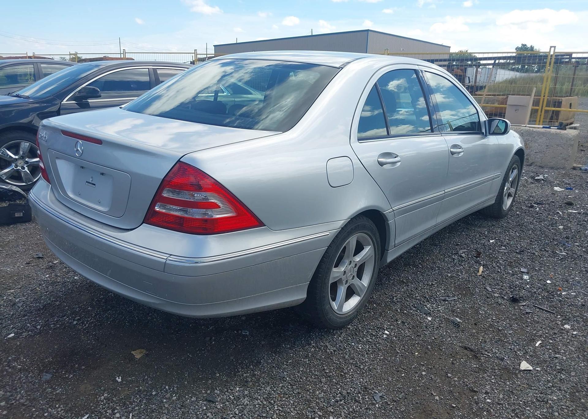2007 MERCEDES-BENZ C 230