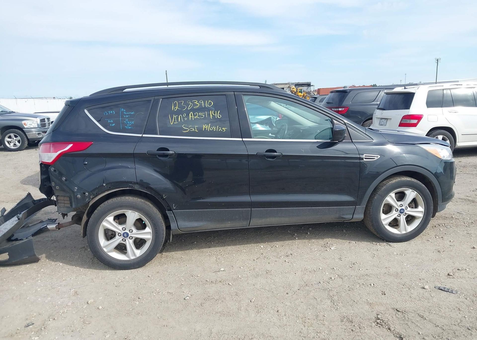2014 FORD ESCAPE SE